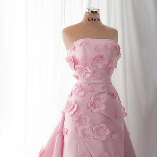 2024 Saudi Pink Ruched Strapless Satin Mermaid Evening Gown with Appliques and Lace-Up Back for Formal Occasions