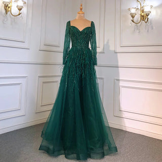 Luxury Dubai Feathers Lilac Evening Dresses: Elegant Emerald Green Arabic Formal Party Gowns for Women's Weddings