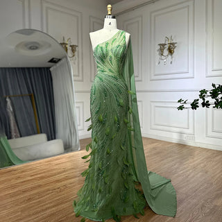 2025 Arabic Green One Shoulder Beaded Feathers Luxury Evening Gown with Side Cape Shawl for Women's Party