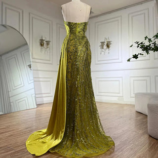 2024 Arabic Gold Strapless Satin Mermaid Beaded Luxury Dubai Evening Gown with Side Skirt for Women's Party