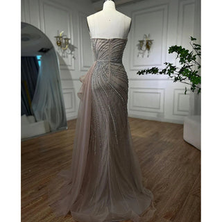 Dubai Glamour: 2024 Green Beaded Mermaid Evening Gown with High Split - Prom Dress for Women's Wedding Party