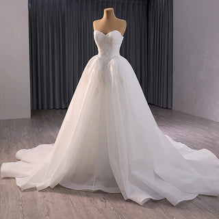 Modern Appliqued Lace Strapless Bridal Wedding Dresses With Long Train