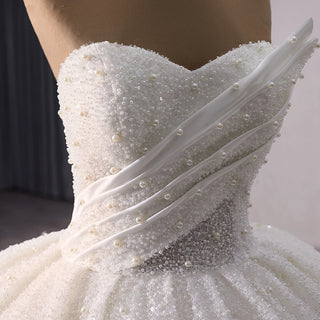 Luxury Sweetheart Full Of Pearls Puffy Ball Gown Wedding Dresses