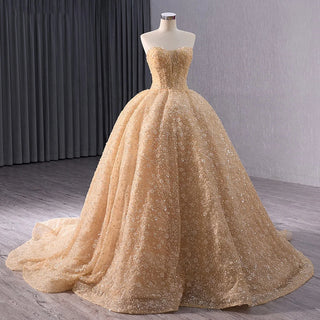 Gorgeous Sleeveless Golden Lace-Up Evening Party Dresses.