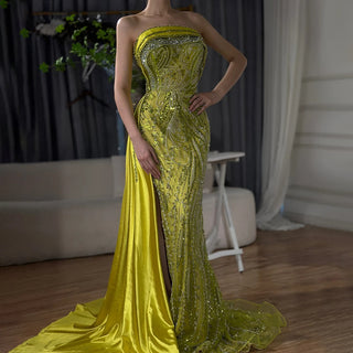 2024 Arabic Gold Strapless Satin Mermaid Beaded Luxury Dubai Evening Gown with Side Skirt for Women's Party