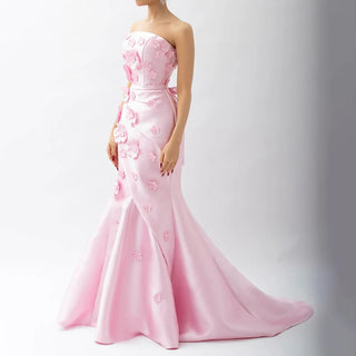 2024 Saudi Pink Ruched Strapless Satin Mermaid Evening Gown with Appliques and Lace-Up Back for Formal Occasions