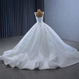 Elegant Sleeveless Square Collar Lace Ball Gown Wedding Dress