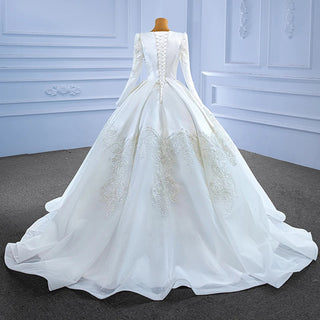 Simple Appliqué O-Neck Long Sleeve White Ball Gown Wedding Dress