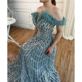 Turquoise A-Line Luxury Evening Dress - Feather Beaded Sweetheart Gown for Women Party 2024