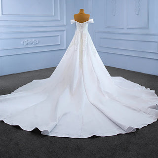 Elegant Satin Embroidery Mermaid Wedding Dress with Train