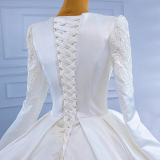 Simple Appliqué O-Neck Long Sleeve White Ball Gown Wedding Dress