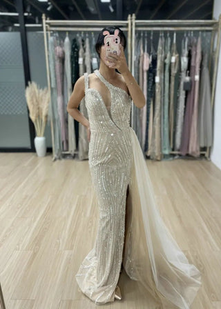 Gorgeous Arabic One-Shoulder Beaded Evening Dress - Sexy Mermaid Gown with High Slit for Wedding Guests and Bride Parties