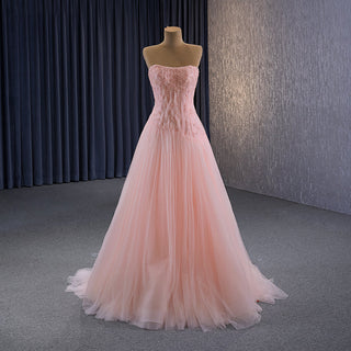 Elegant in Pink: Sleeveless Lace Princess Dresses for Women's Evening