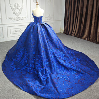 Luxurious Empire: Satin and Lace Quinceañera Dresses for Prom