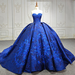 Luxurious Empire: Satin and Lace Quinceañera Dresses for Prom