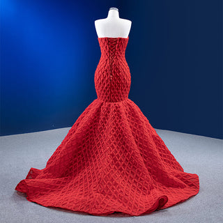 Red Patterned Elegance: Sleeveless Mermaid Evening Gowns for a Stunning Party Dress