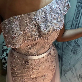 Pink One Shoulder Mermaid Sexy Evening Dresses 2024 - Lace, Pearls, and Sequins for Elegant Formal Glamour