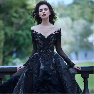 Timeless Elegance: 2024 Black Wedding Gown with Long Sleeves, O-Neck, Beading, and Feathers – Custom Made