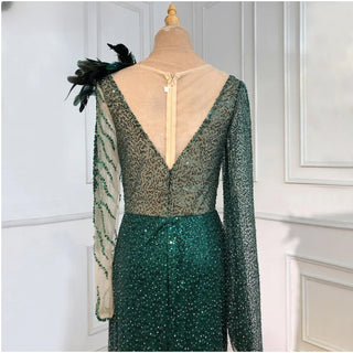 Emerald Elegance: 2024 Green Mermaid Gown with Beaded Feathers for Muslim Wedding Party