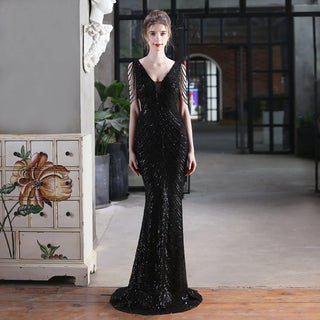 Elegant V-Neck Sequin Evening Dress in Trumpet Mermaid Silhouette