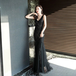 Elegant V-Neck Sequin Trumpet Mermaid Evening Dress - Floor-Length Gown for Women