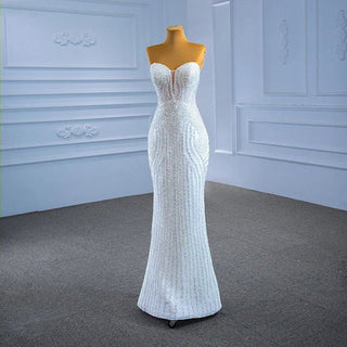 Luxury White Mermaid Sleeveless Backless Sequined Wedding Dress