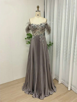 Exclusive Beaded Lace Grey Strapless Mother of the Bride Dress 2024 - Simple Off-Shoulder A-Line Satin Evening Gown