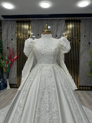 Imperial Elegance Lace and Satin Bridal Gown with Puffed Sleeves