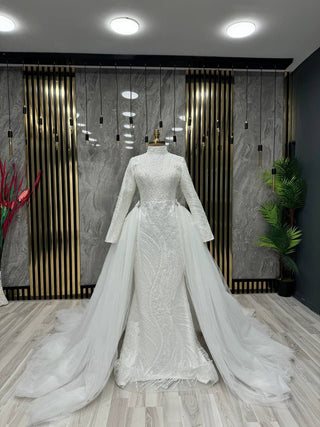 Illuminated Elegance Bridal Gown: Glistening Beadwork and Majestic Silhouette