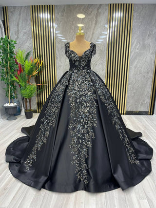 Regal Embroidered Splendor: Opulent Artisan Evening Gown