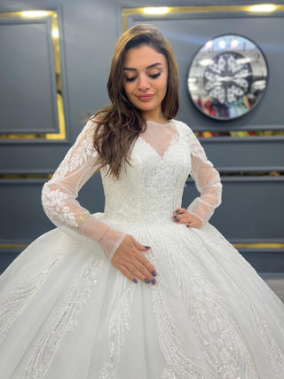 Luxurious Enchanting Ball Gown with Intricate Lace Sleeves