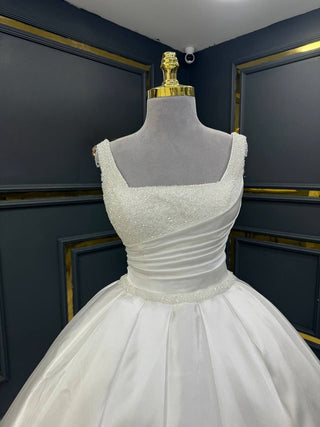 Elegant Satin Ball Gown with Beaded Scoop Neck and Ruched Bodice