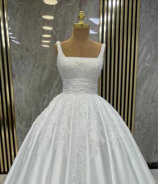 Exquisite Square-Neck Beaded Satin Ball Gown with Sculpted Waist and Full Train