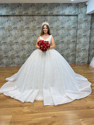 Stunning V-Neck Beaded Satin Ball Gown with Intricate Embellishments and Majestic Train