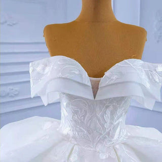 Elegant Hot Sale Sweetheart Lace-Up White Embroidery Wedding Dress