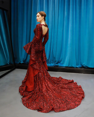 Ravishing Red Elegance: V-Neck Lace Evening Dress with Long Sleeves