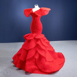 Ravishing Radiance: Red Sleeveless V-Neck Mermaid Evening Gown