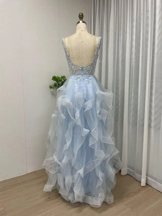 2024 Light Blue V-Neck A-Line Wedding Party Dress - Gorgeous Arabic Luxury Lace Appliqué Tulle Evening Ball Gown for Women