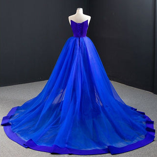 Sultry Elegance: Sexy Mermaid Evening Gown with Detachable Train for Women