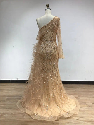 2024 Gold High Split Mermaid Prom Dress - Luxury One-Shoulder Evening Gown with Long Sleeve, Beaded Feathers for Parties