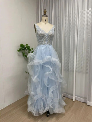 2024 Light Blue V-Neck A-Line Wedding Party Dress - Gorgeous Arabic Luxury Lace Appliqué Tulle Evening Ball Gown for Women