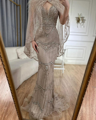 Nude Silver Mermaid V-Neck Sexy Evening Dress 2024 - Sleeveless Feathers Shawl Yarn Diamond Formal Gown