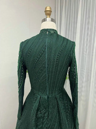 Green Muslim Long Sleeves Evening Dress - Modest High Neck Beaded Formal Gown for Wedding Parties