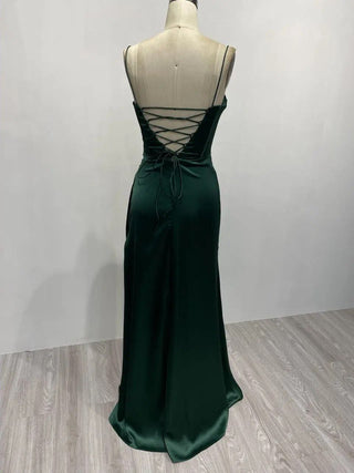 Green Backless Mermaid Evening Dress - Sexy Satin Gown with Spaghetti Straps and High Split for Parties and Weddings