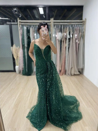 Green Luxury Mermaid High Split Evening Dress - Exclusive Beaded Spaghetti Straps Prom Gown for Women