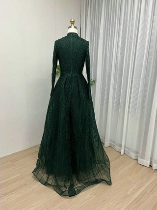 Green Muslim Long Sleeves Evening Dress - Modest High Neck Beaded Formal Gown for Wedding Parties