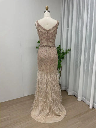 Ships in 1 to 3 Days - 2024 Sexy V-Neck Mermaid Evening Gown - Beaded Feathers Wedding Party Dress with Sleeveless Design for Red Carpet Events