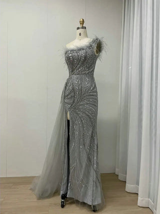 Grey Mermaid High Split Arabic Luxury Evening Dress - Celebrity One-Shoulder Beaded Feathers Gown for Formal Parties