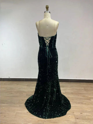 Green Strapless Sequin Mermaid Gown – Sparkling High-Slit Prom Dress for Weddings & Celebrity Events 2024