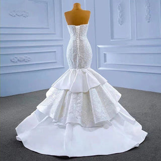 Beautiful Sleeveless Lace Slim Mermaid Wedding Gown